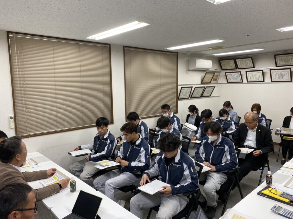 事業計画発表会を行いました。